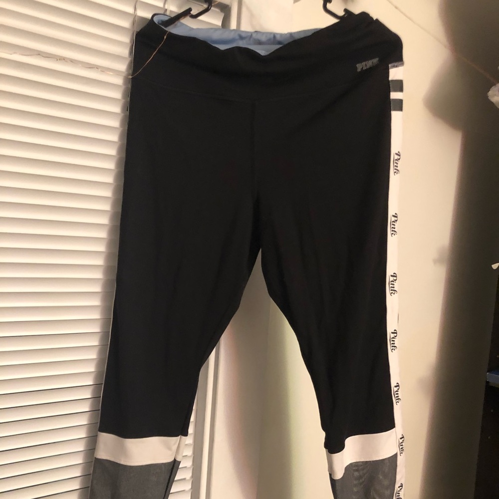 PINK Leggings